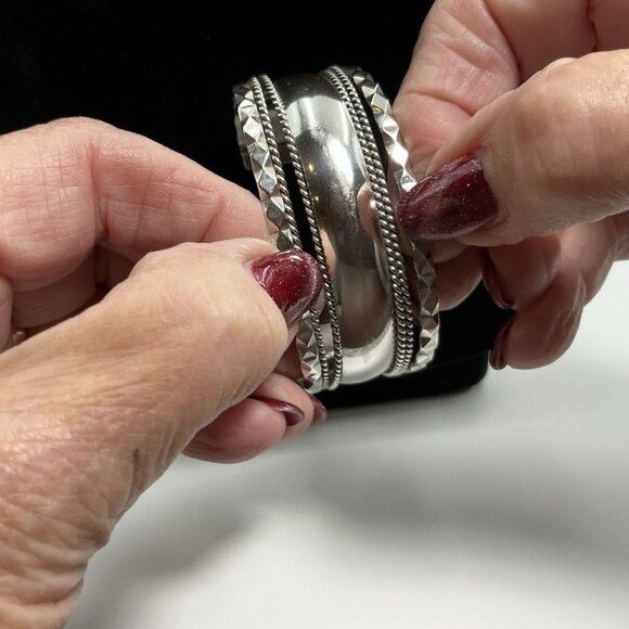 Tahe Sterling Silver Cuff Bracelet 33 Gms Size 6.5 - Picture 5 of 12